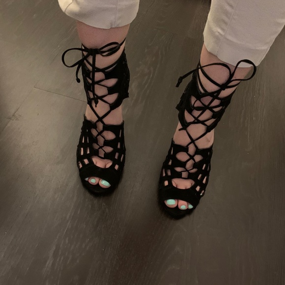 Sexy black high heels - Picture 3 of 10